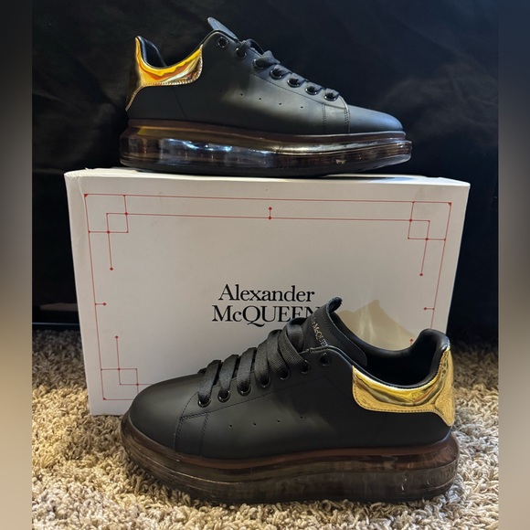 Alexander McQueen oversized Sneaker - Picture 3 of 6